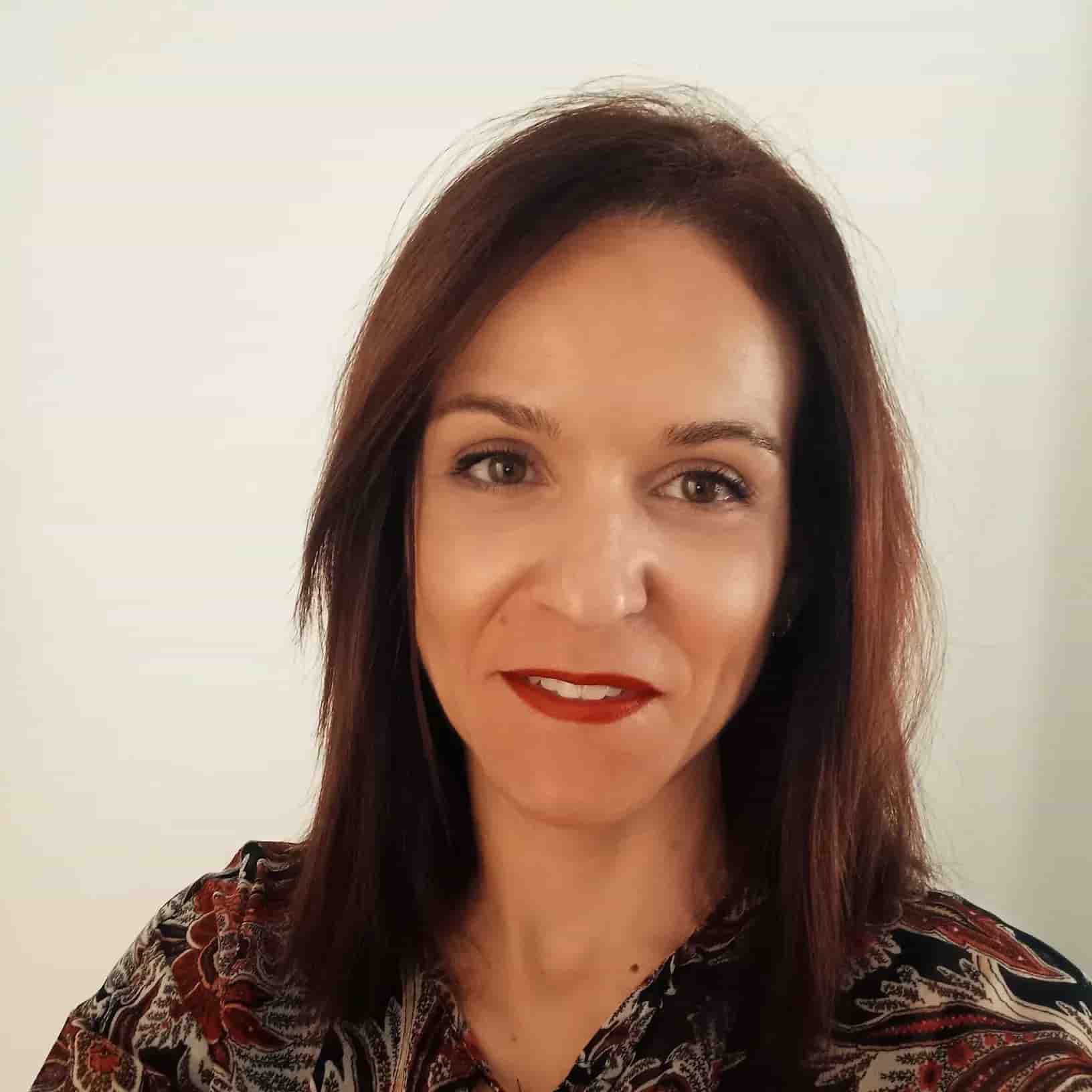 Carolina Almeida - Foto de Perfil